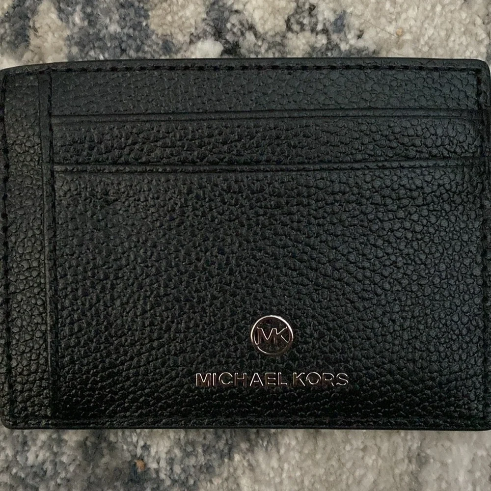 Michael Kors Mini Wallet - Picture 5 of 5